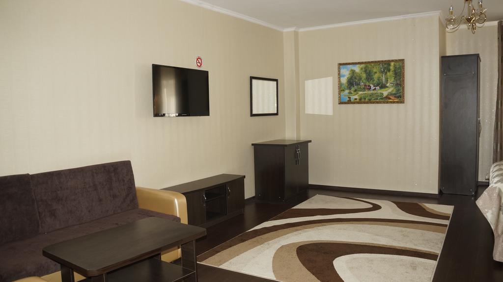 Home Hotel Astana エクステリア 写真